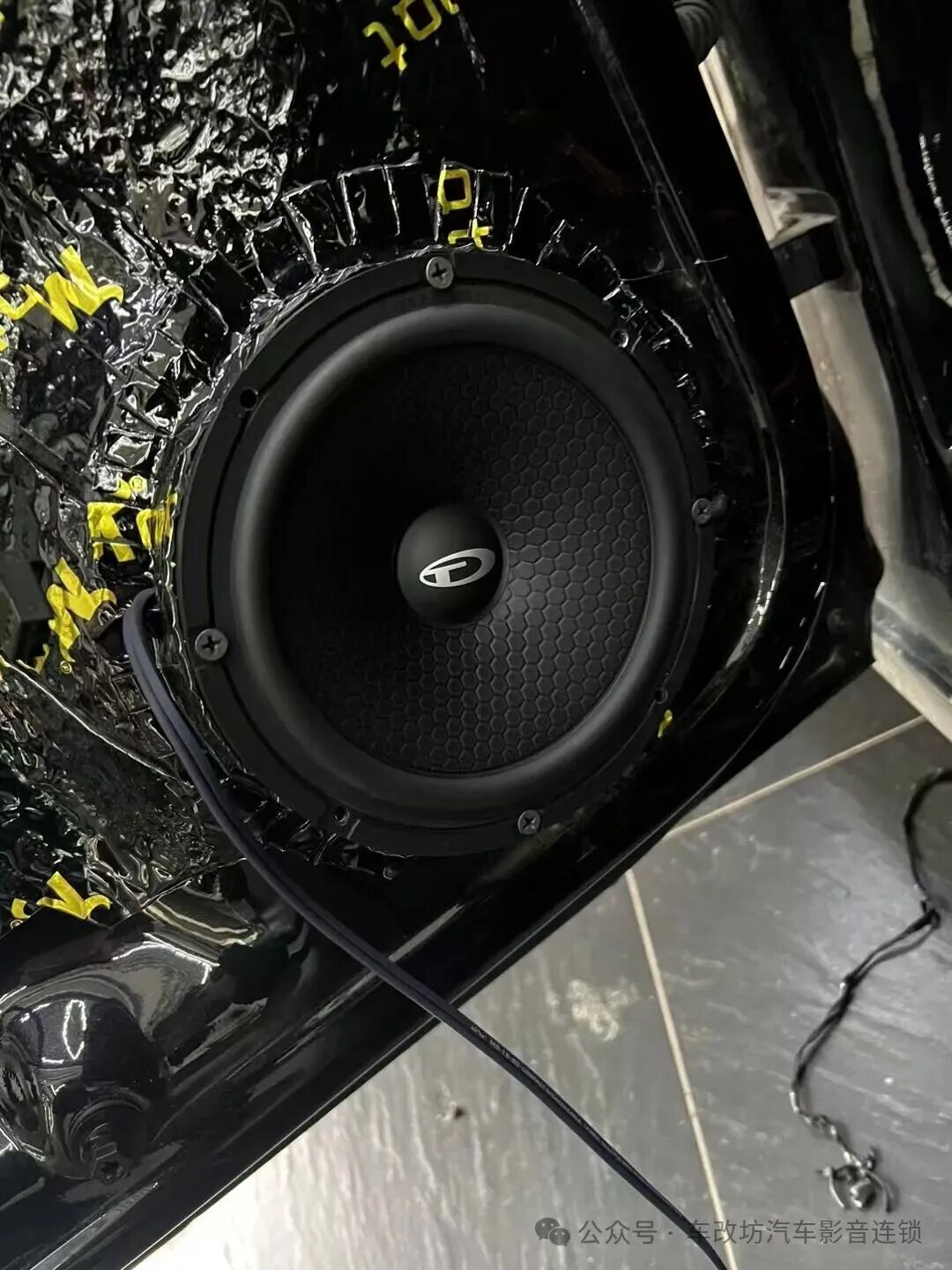 车改坊汽车音响改装 图片