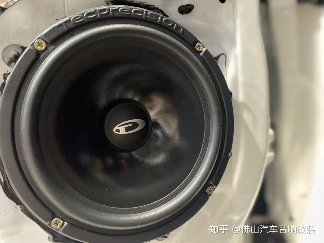 车改坊汽车音响改装