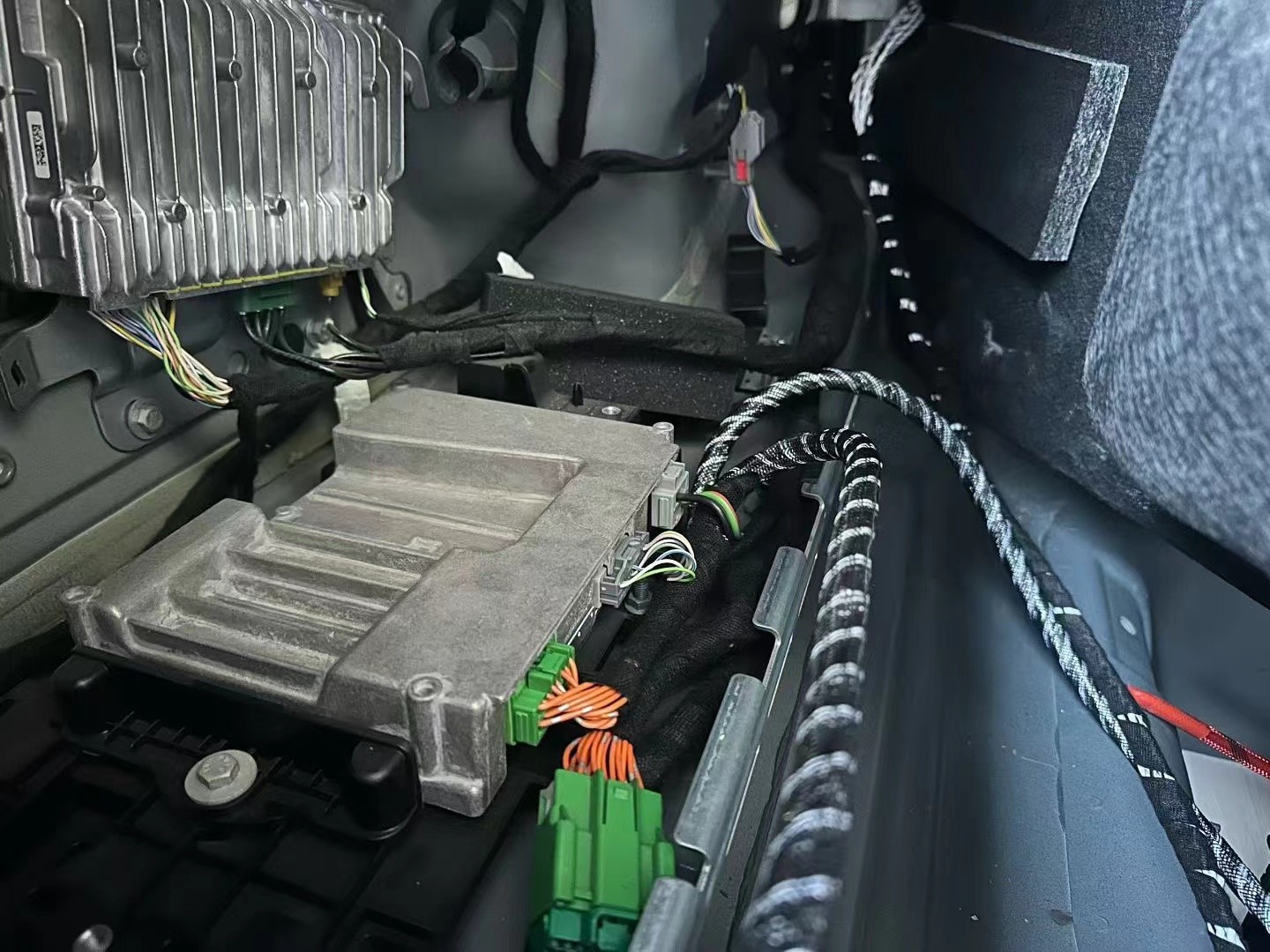 车改坊汽车音响改装