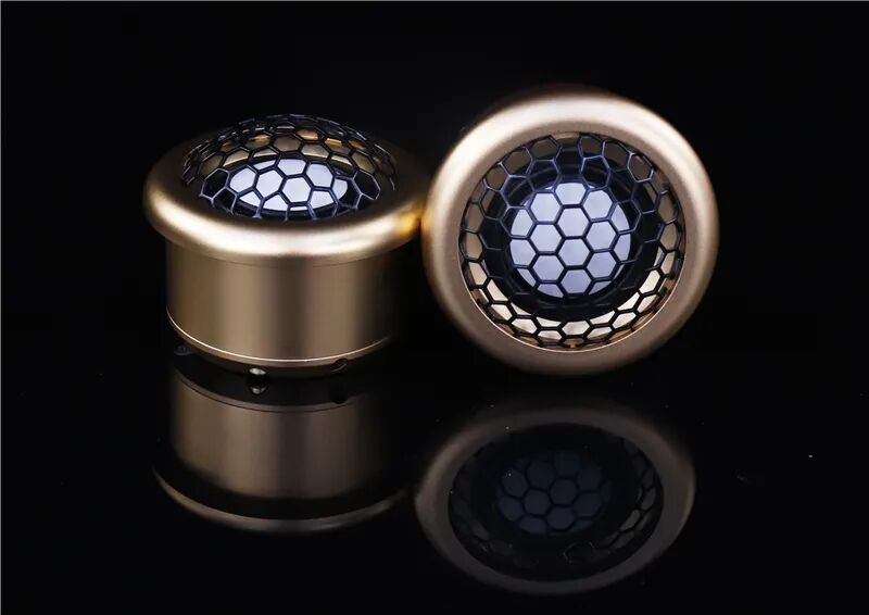 车改坊汽车音响改装 图片