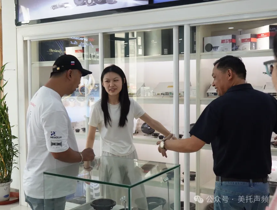 车改坊汽车音响改装 图片