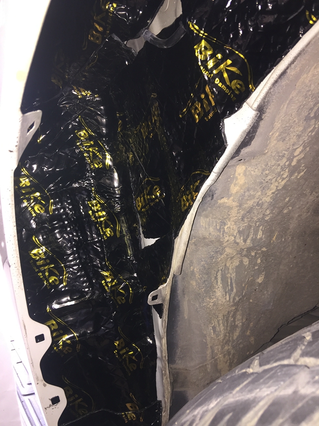 车改坊花都大明店普拉多升级霸克,经典造就优雅奢华!