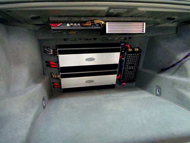 十五万系统打造豪华移动音乐厅，宝马740Li升级德国ETON