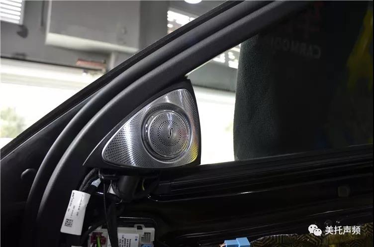 让你黑夜中不寂寞,车改坊武汉歌德店改装奔驰E300