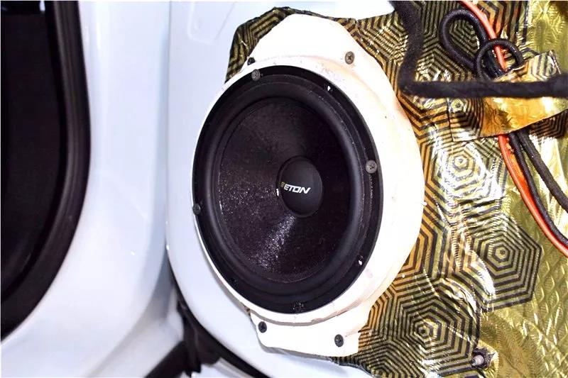 音乐,聆听生活之美 -车改坊武汉店为别克君威汽车音响升级德国ETON