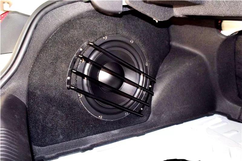 音乐,聆听生活之美 -车改坊武汉店为别克君威汽车音响升级德国ETON