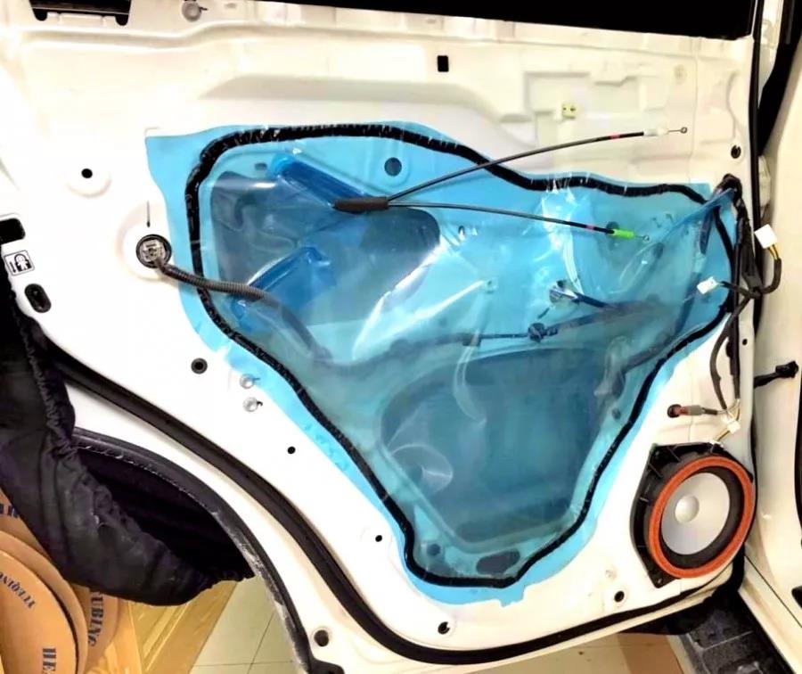 好声音再现,听到你心醉不已-车改坊顺德大良店为霸道汽车音响升级德国伊顿、美国霸克