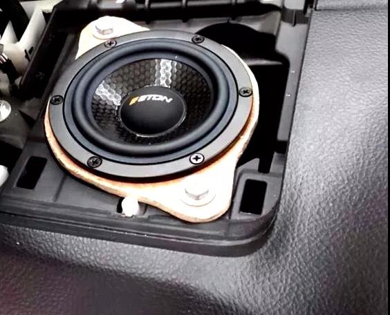 2345截图20181012175631.jpg 好声音再现,听到你心醉不已-车改坊顺德大良店为霸道汽车音响升级德国伊顿、美国霸克