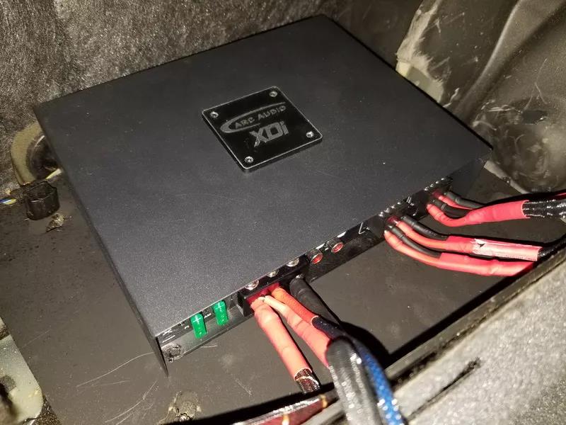 上海音豪奥迪A6汽车音响改装德国伊顿三分频,好听乐享不停!