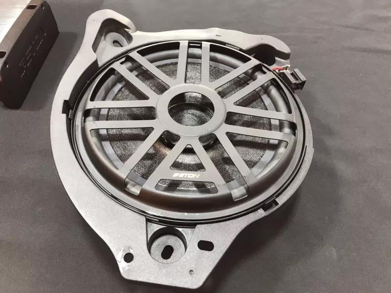 微信图片_20181102110740.jpg ETON新星-德国伊顿奔驰专车专用全球首改案例荣耀现世