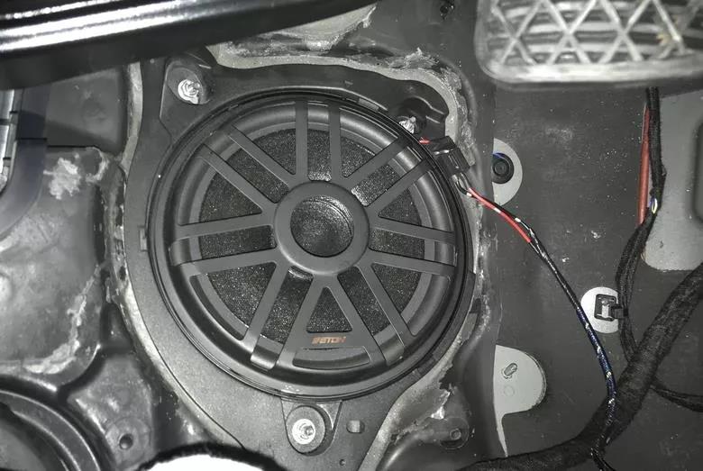 15.jpg ETON新星-德国伊顿奔驰专车专用全球首改案例荣耀现世