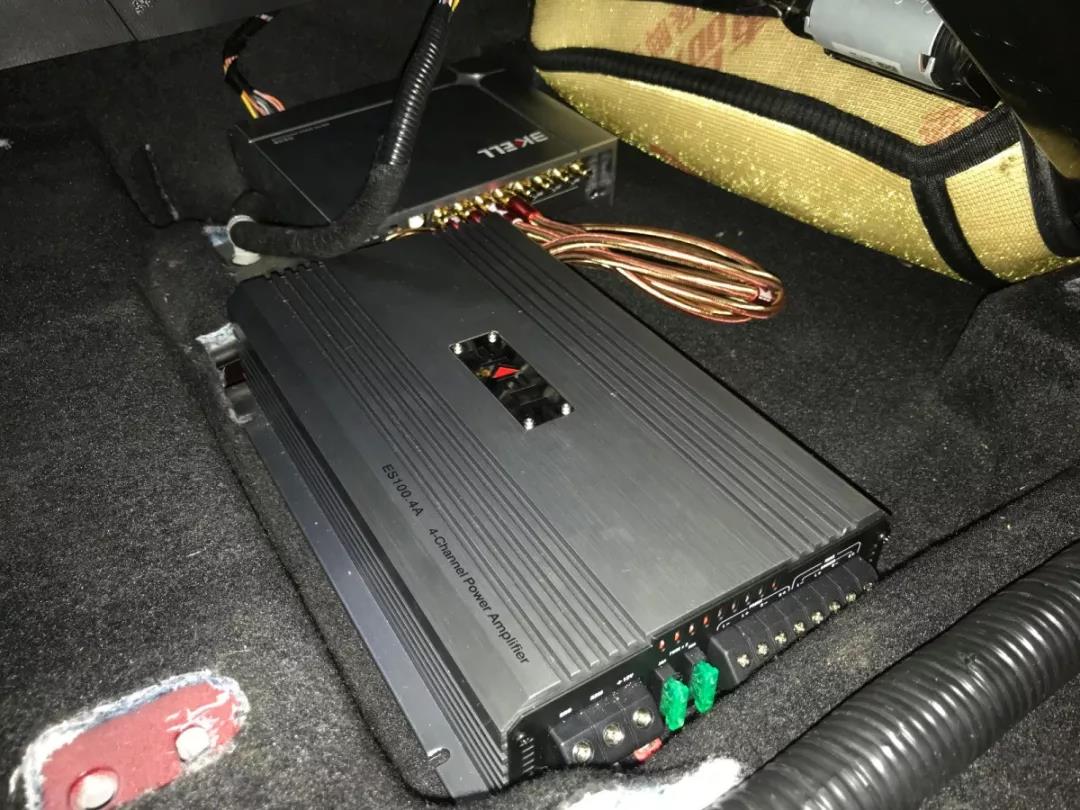 IMG_4218.JPG 弥久之音,让生活更暖-车改坊重庆店马自达汽车音响升级美国BKELL