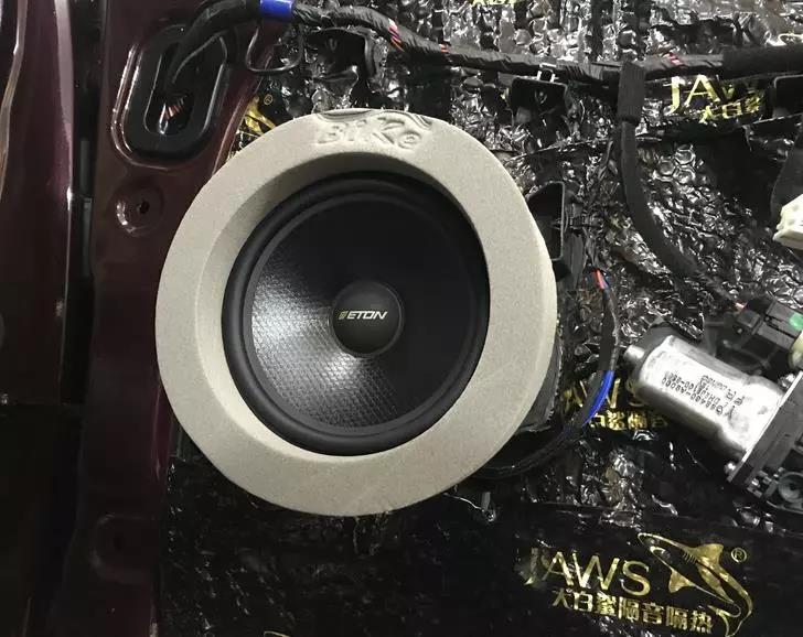 遇见心声-车改坊重庆店起亚嘉华汽车音响升级伊顿POW160.2两分频