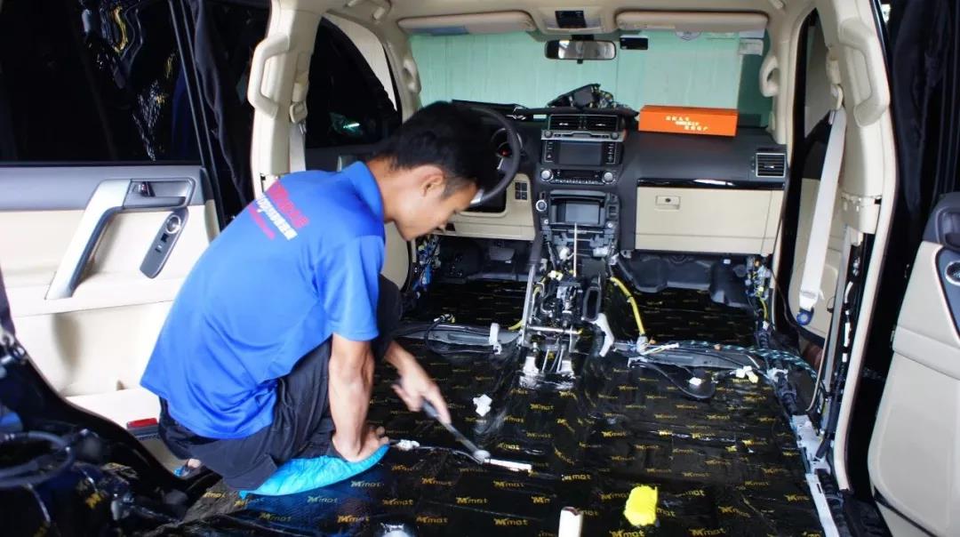 动人音质,源于精心打造-车改坊广州声扬店霸道汽车音响升级德国伊顿RSE三分频