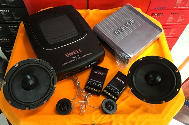 你的名字 景洪俊昌荣日产天籁改装霸克汽车音响