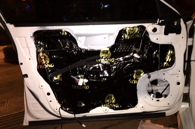 你的名字 景洪俊昌荣日产天籁改装霸克汽车音响