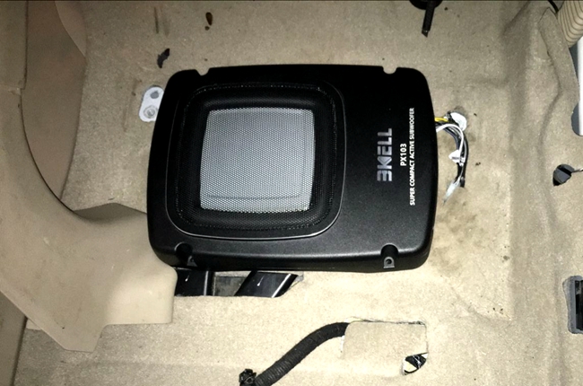 你的名字 景洪俊昌荣日产天籁改装霸克汽车音响