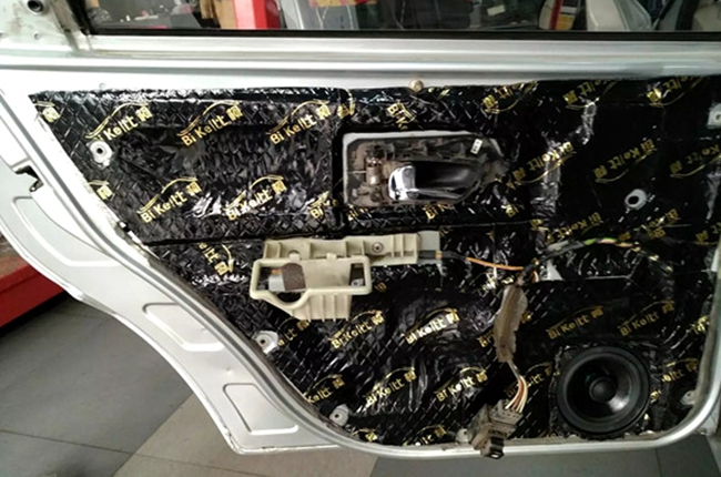 全民听音乐 车改坊汽车影音连锁雪铁龙爱丽舍二