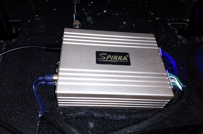 恰如其分 车改坊汽车影音连锁丰田霸道改装TEC、