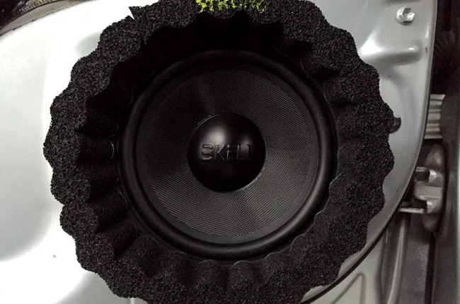 清风明月任君赏 景洪俊昌荣丰田卡罗拉改装霸克