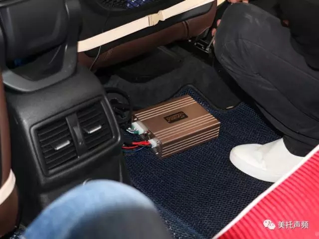 专业品质卓越享受,东莞车改坊宝马X1无损升级德
