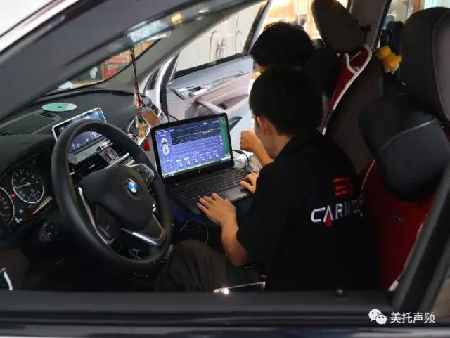专业品质卓越享受,东莞车改坊宝马X1无损升级德