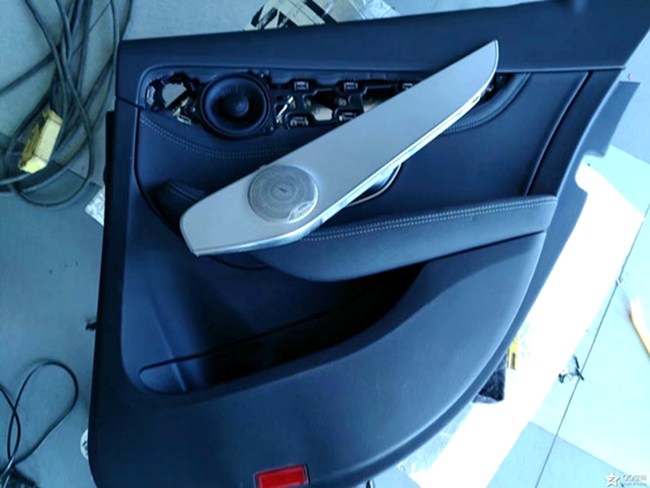 孤单岁月里的最佳伴侣,奔驰c200改装伊顿ETON