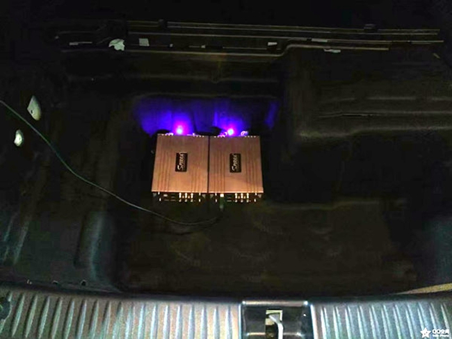 孤单岁月里的最佳伴侣，奔驰c200改装伊顿ETON