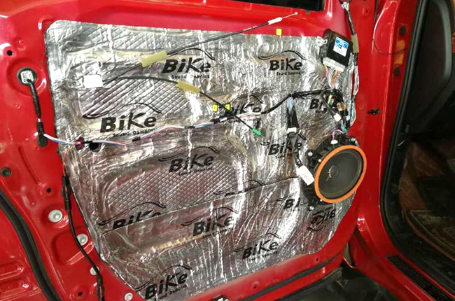 “静”情驰聘 ，丰田坦途改装BIKE深水炸弹