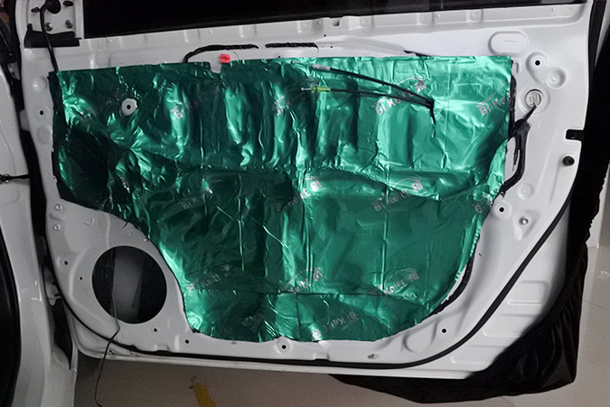 丰田雷凌无损换装意大利TEC 入门级系列MY6K两分频汽车音响，音乐的层次感出来了