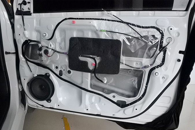 丰田雷凌无损换装意大利TEC 入门级系列MY6K两分频汽车音响，音乐的层次感出来了