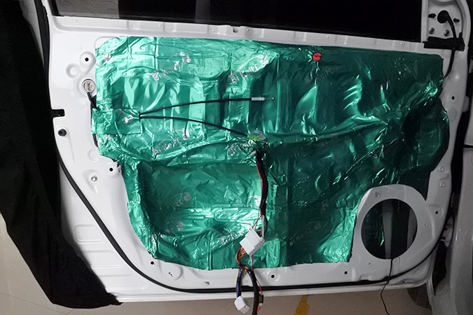 丰田雷凌无损换装意大利TEC 入门级系列MY6K两分频汽车音响，音乐的层次感出来了