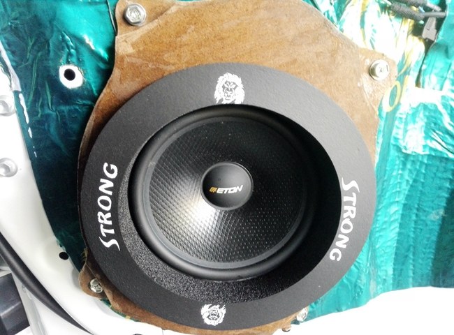 和有趣在一起 车改坊汽车影音连锁丰田凯美瑞改