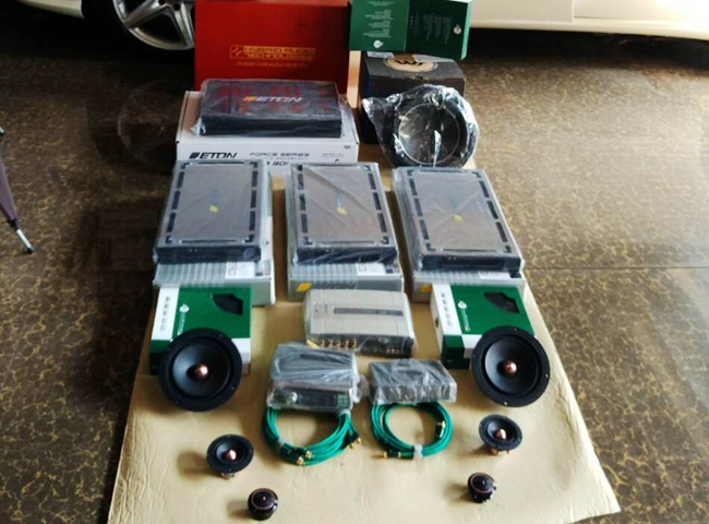 满足你对她的想象 昆明魔音车坊奔驰CLS改装Hyb