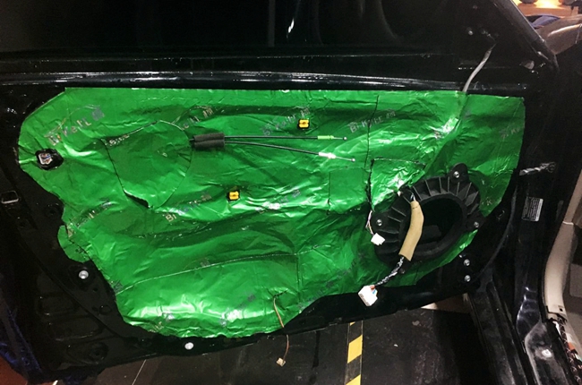 传说中的音乐 车改坊汽车影音连锁丰田凯美瑞改