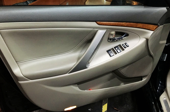 传说中的音乐 车改坊汽车影音连锁丰田凯美瑞改