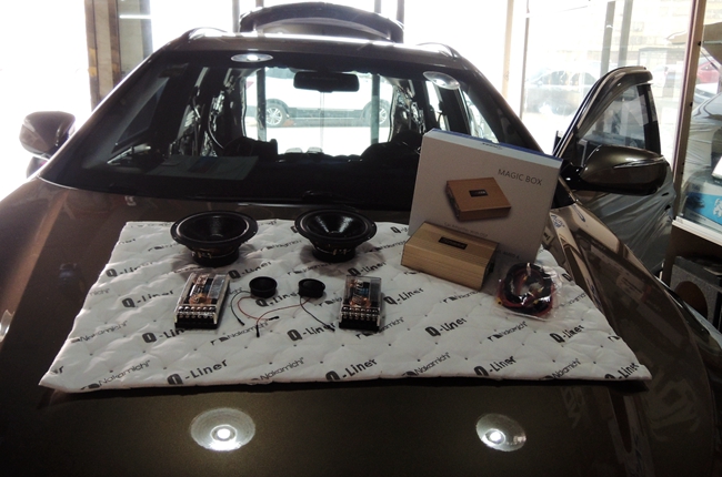 美声对弈 太原美声现代新胜达改装ETON和斯派朗汽