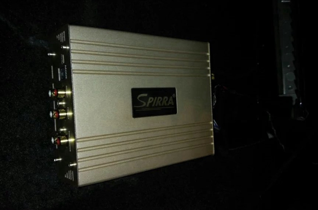 不一样的音韵 新疆车佳坊大众朗逸改装ETON、霸克