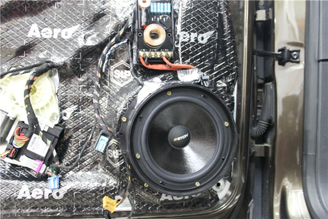 为爱启航 上海音豪大众途观改装德国ETON和美国