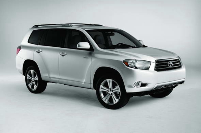 小处着手享美音 车改坊汽车影音连锁丰田汉兰达