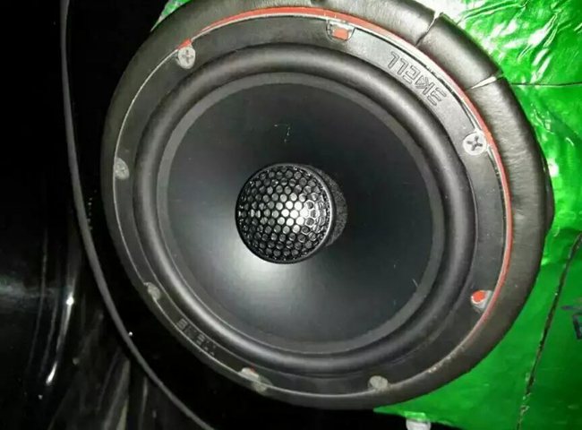 满分享受 新疆车佳坊丰田汉兰达改装霸克和斯派