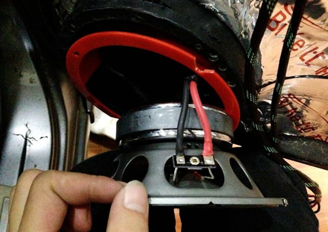 再改音质更出彩 肇庆雷鸣本田雅阁改装美国霸克