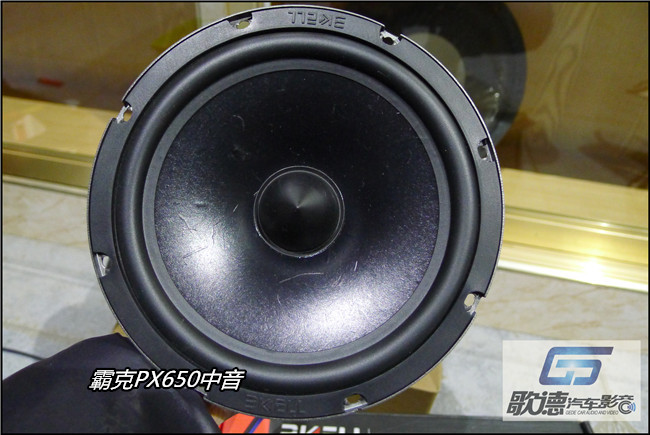 心仪之选 武汉歌德丰田雷凌改装美国霸克汽车音