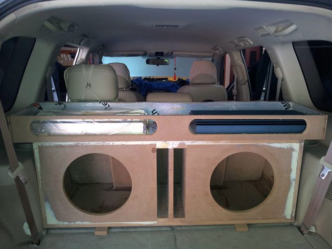 向音乐出发吧 番禺黄艳汽车影音馆丰田霸道改装