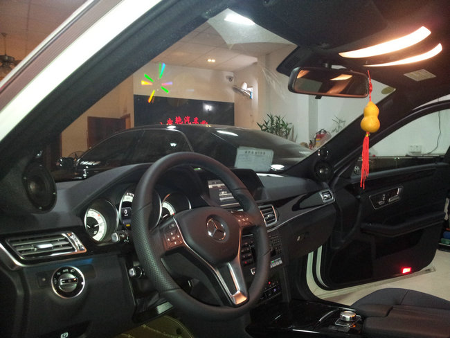 一锤定音 番禺黄艳汽车影音馆奔驰E260改装TEC和