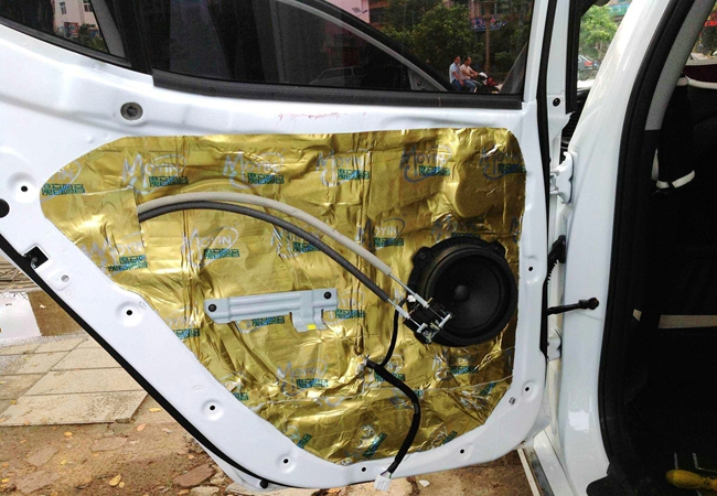 品质见证经典 景洪俊昌荣起亚K5改装ETON、霸克和