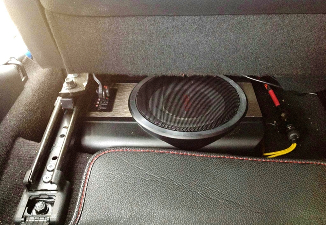 品质见证经典 景洪俊昌荣起亚K5改装ETON、霸克和