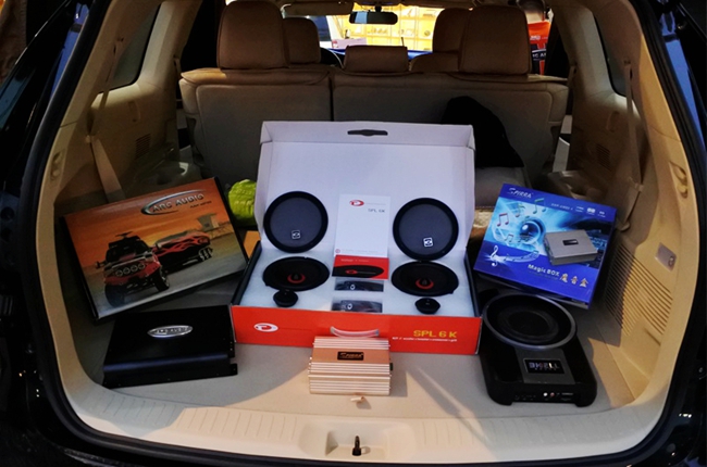 精彩一百分 车改坊（佛山店）丰田汉兰达改装