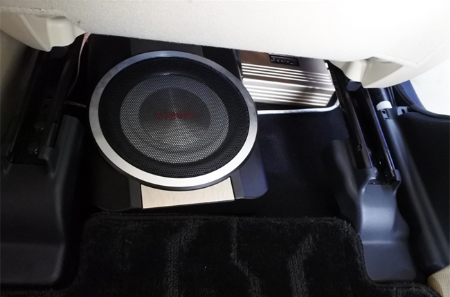 精彩一百分 车改坊（佛山店）丰田汉兰达改装