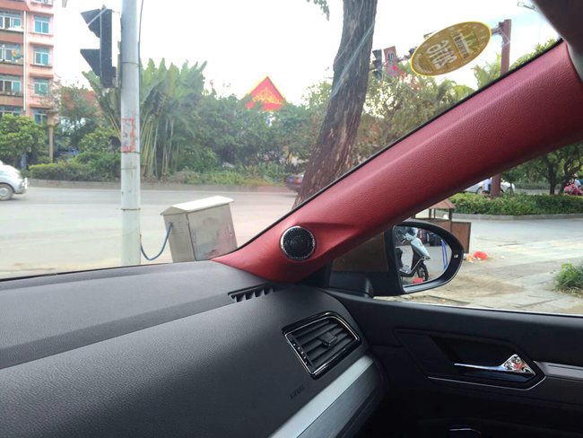 品质生活享不停 景洪俊昌荣大众凌渡改装美国霸